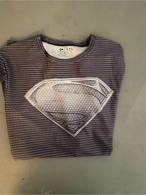 Men's Superman Graphic Short Sleeve Tee in Dark Gray